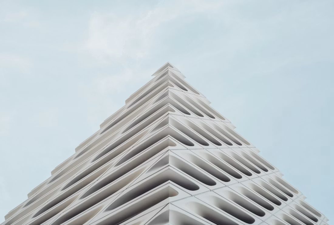Structured modern architecture